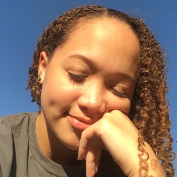 halie_b